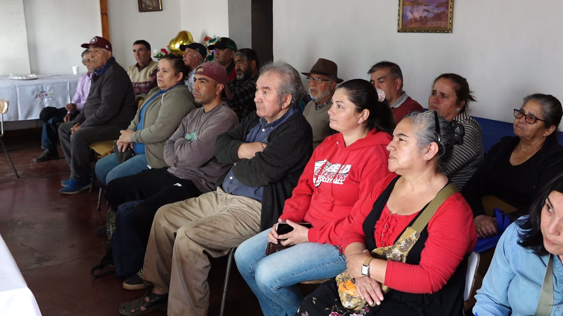 EQUIPO OMDEL REALIZA CHARLAS SOBRE LOS PROGRAMAS Y BENEFICIOS QUE ENTREGA EL MUNICIPIO A LOS AGRICULTORES